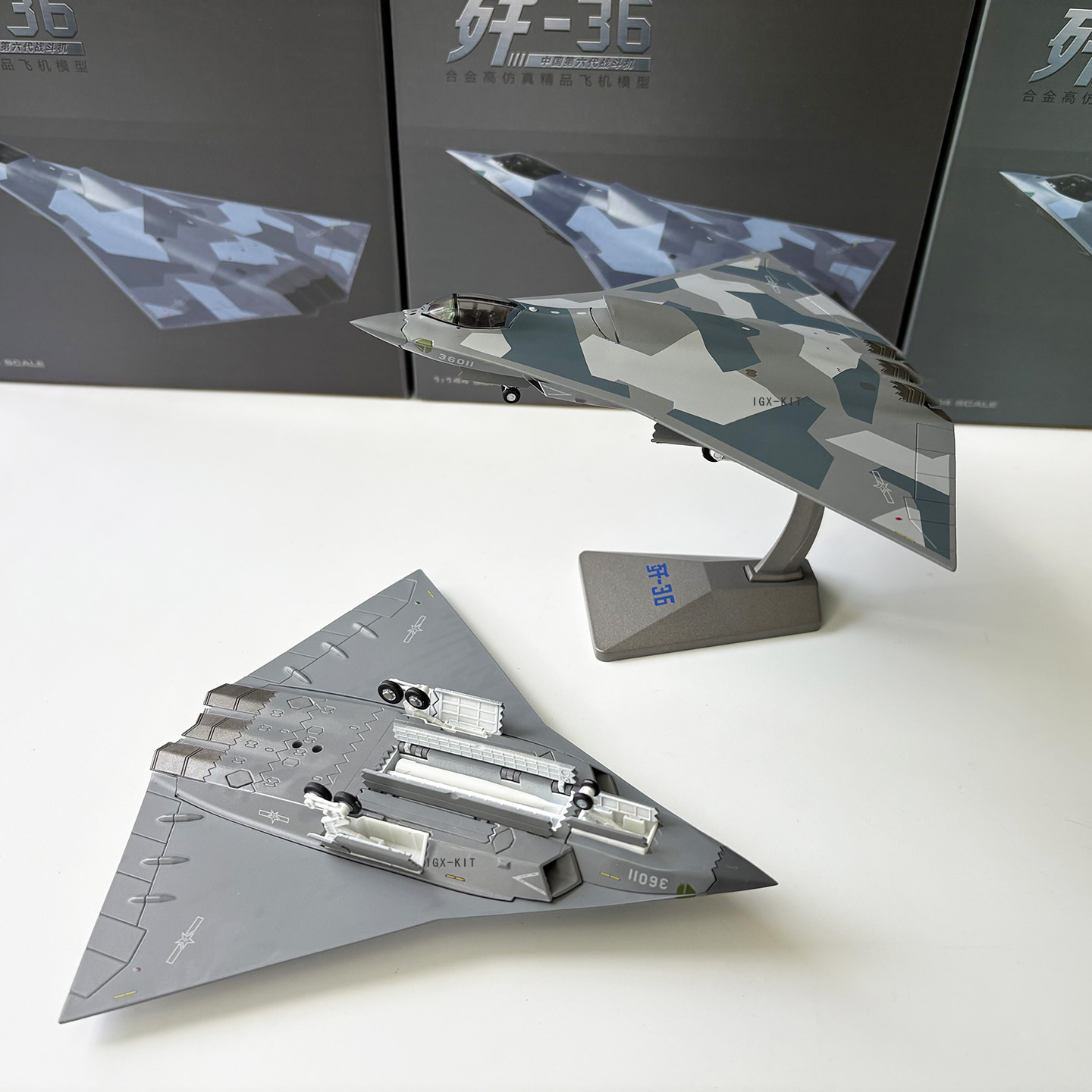 1/144 J-36 Chinese 6th Generat - Model Kit Planes recension och pris