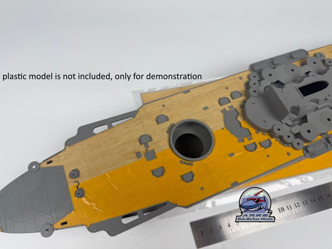 1/350 Scale Wooden Deck Maskin - Model Kit Battleship recension och pris