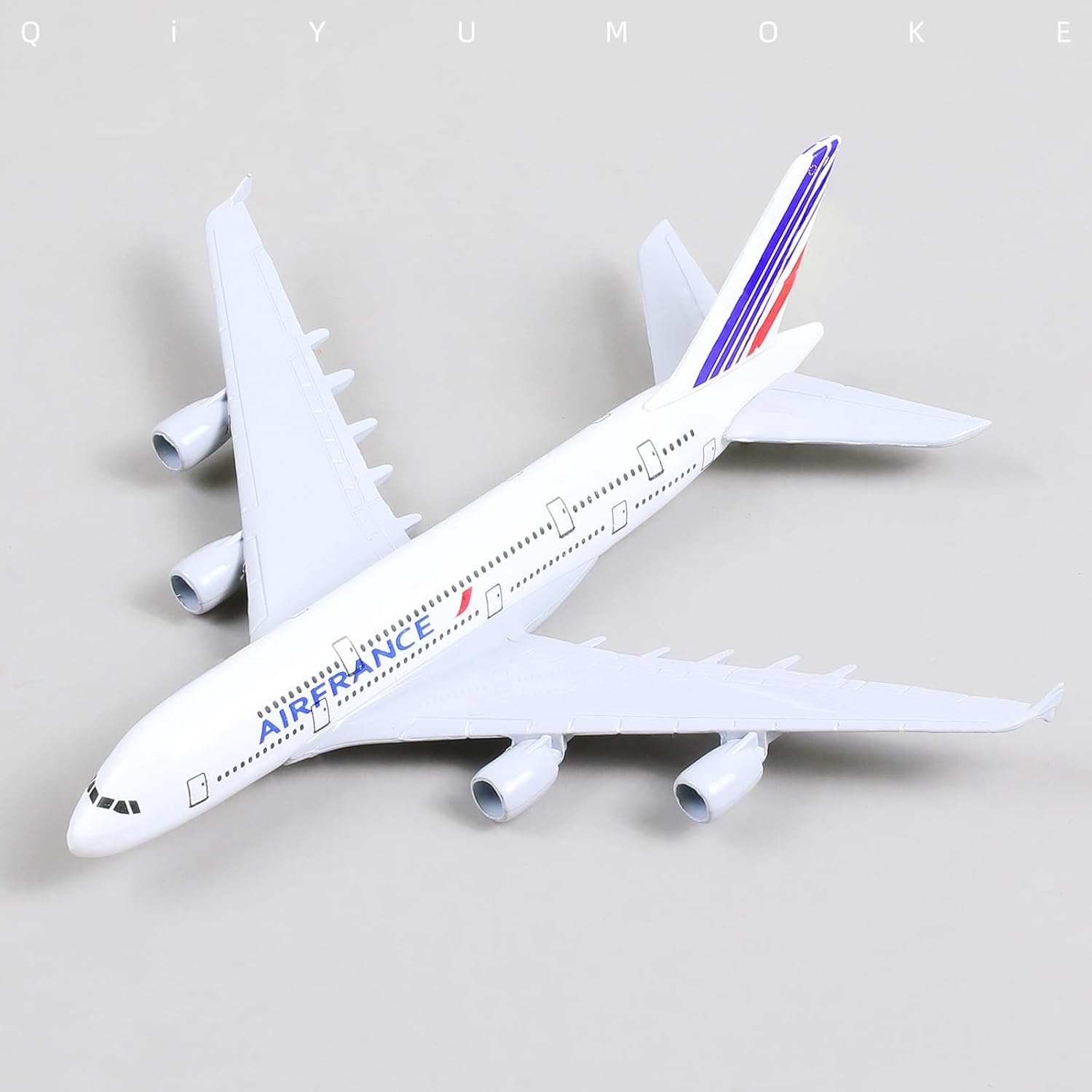 1/400 16cm France A380 Model P - Model Kit Planes recension och pris