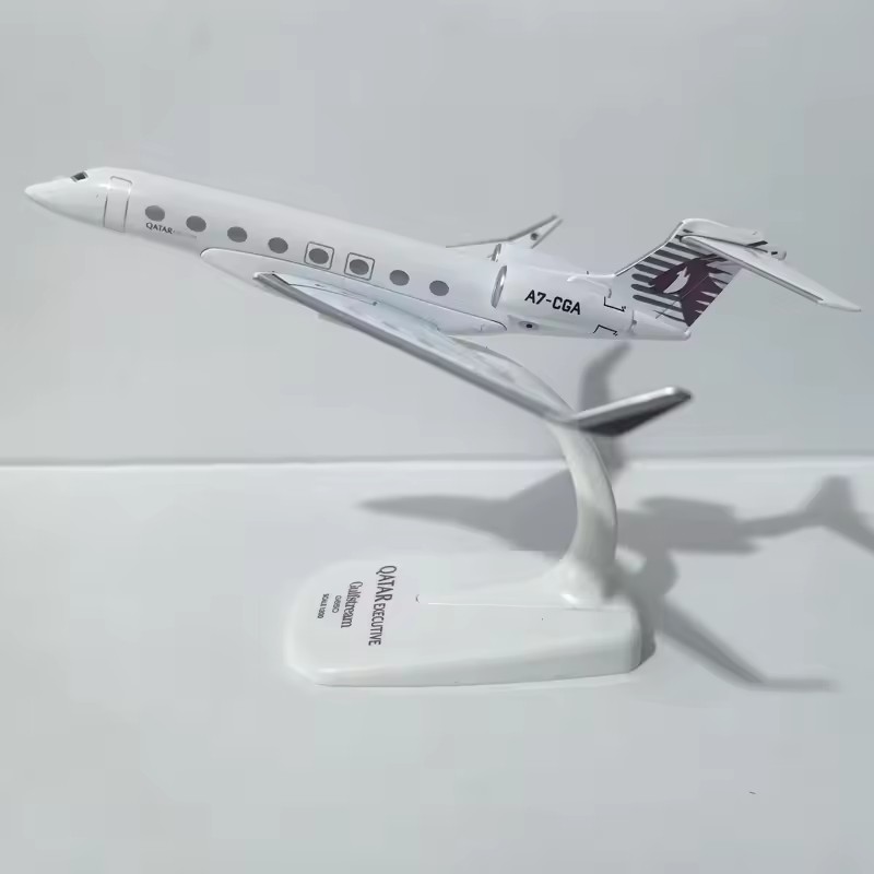 1/200 Scale Qatar Airways Gulf - Model Kit Airplane recension och pris