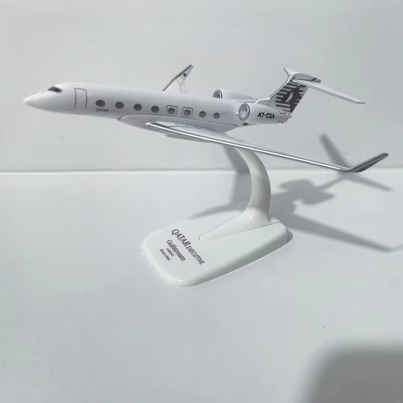 1/200 Scale Qatar Airways Gulf - Model Kit Airplane recension och pris